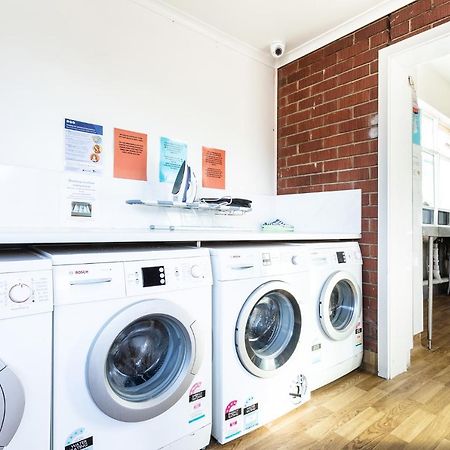Rivers Apartments Motel Sale Gippsland Esterno foto