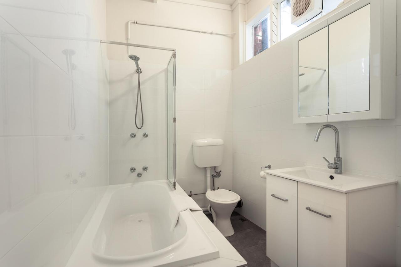 Rivers Apartments Motel Sale Gippsland Esterno foto