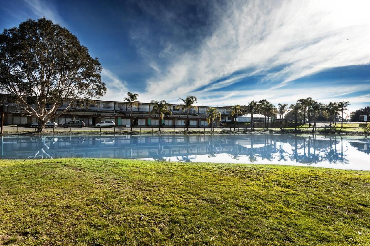 Rivers Apartments Motel Sale Gippsland Esterno foto