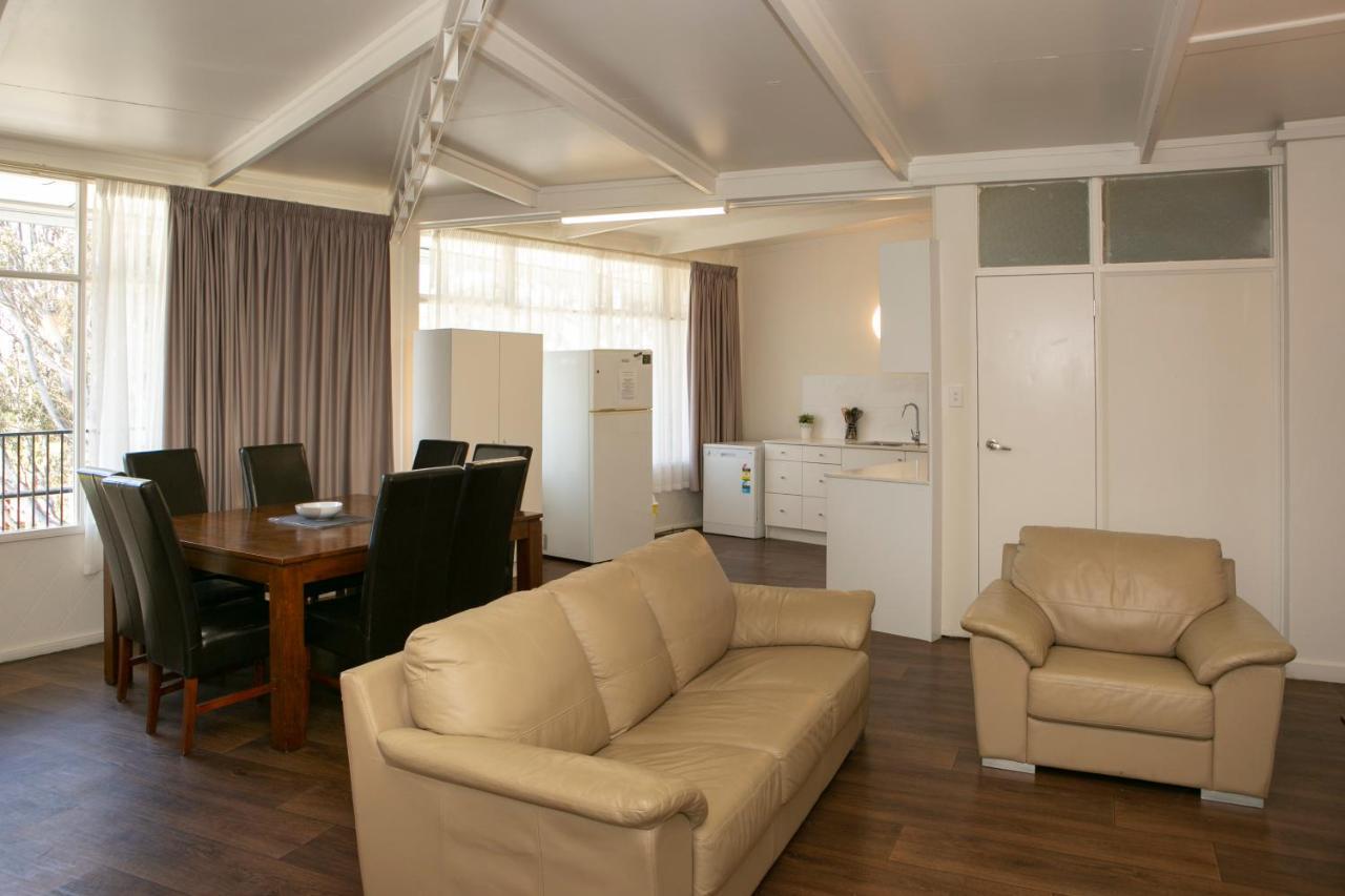 Rivers Apartments Motel Sale Gippsland Esterno foto