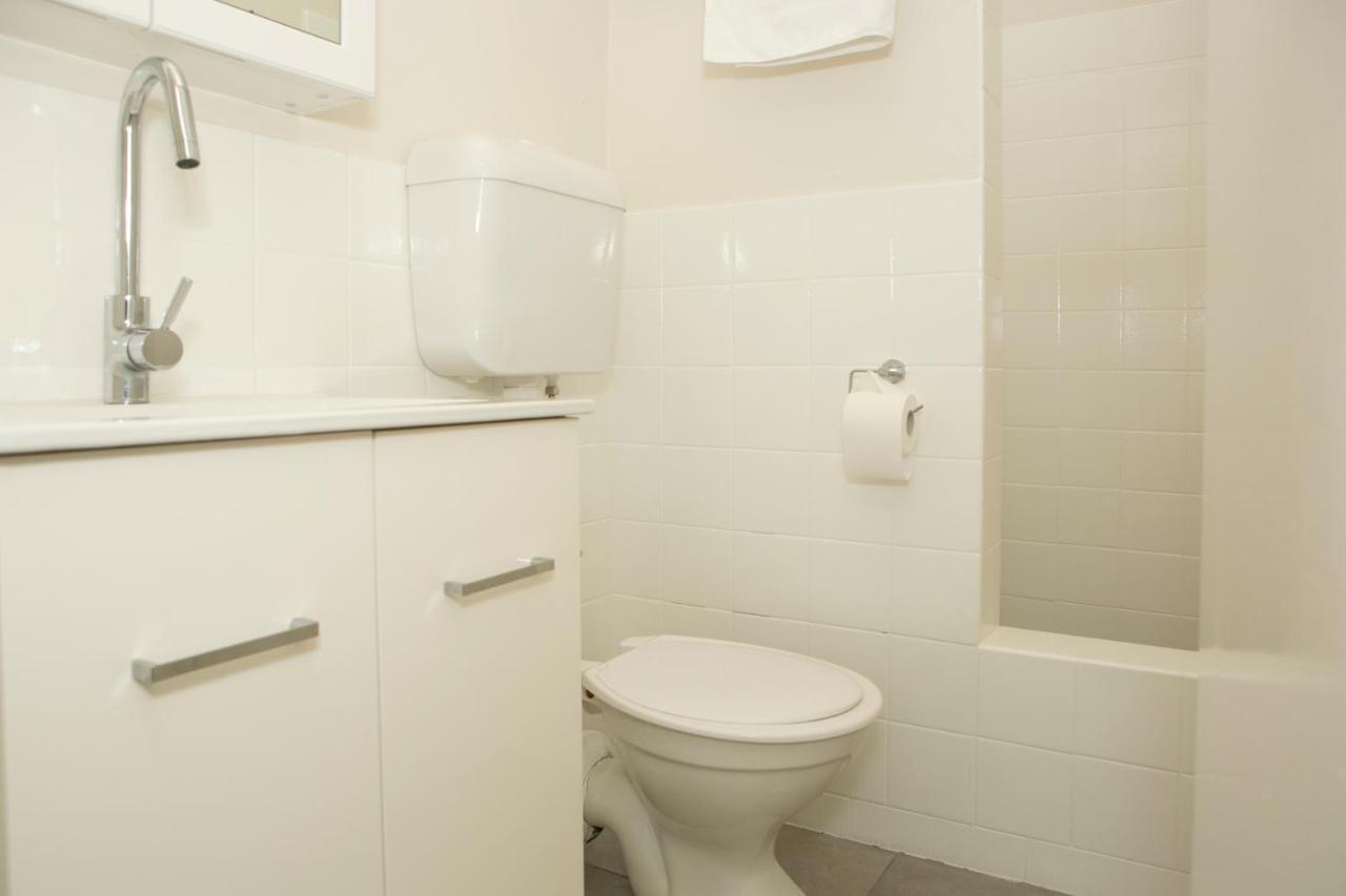 Rivers Apartments Motel Sale Gippsland Esterno foto
